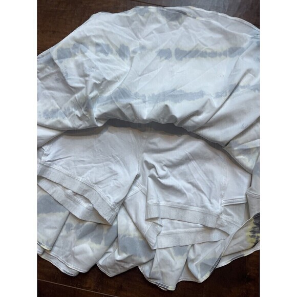 Lululemon size 8 Court Rival High Rise Skirt Long White Yellow Gray Tie dye - Picture 2 of 6